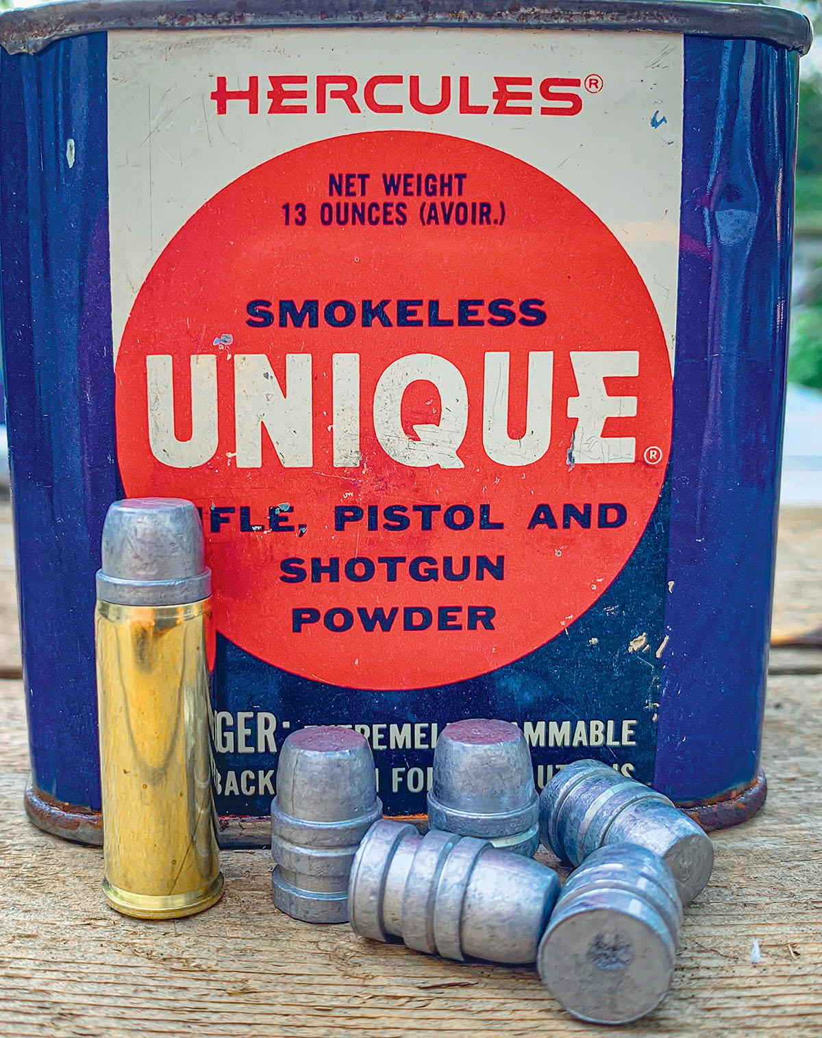 A loaded 45 Colt cartridge using Unique powder just as Bart did over 40 years ago.